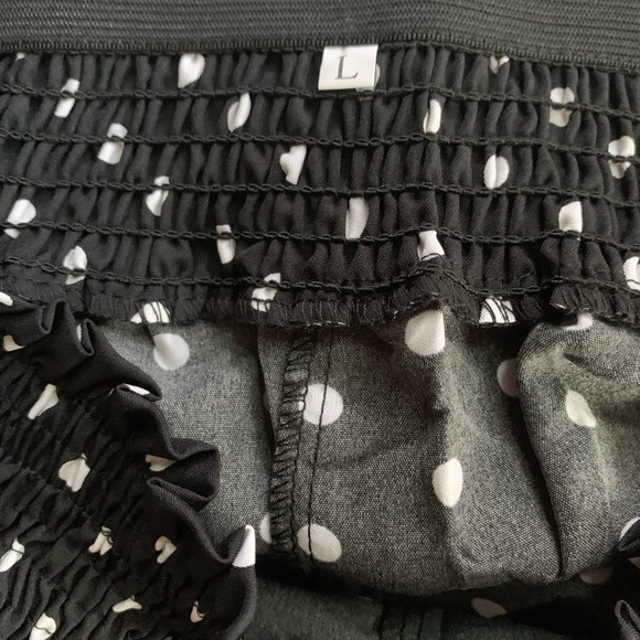 🦂Women’s Black W/White Polka Dots High Waisted, Wide Leg Pants. Sizes M & L - Picture 9 of 11